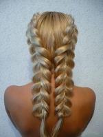 01-doblue-lose-french-braid.jpg